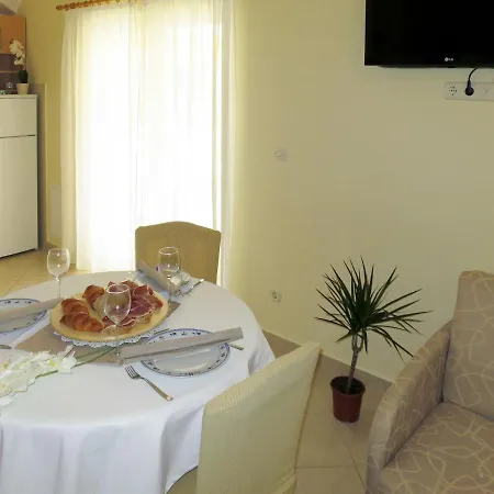 아파트 Toni-1 By Interhome Grebaštica