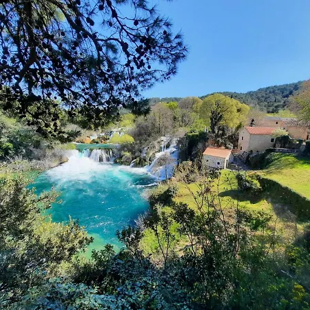 Toni-1 By Interhome 아파트 *